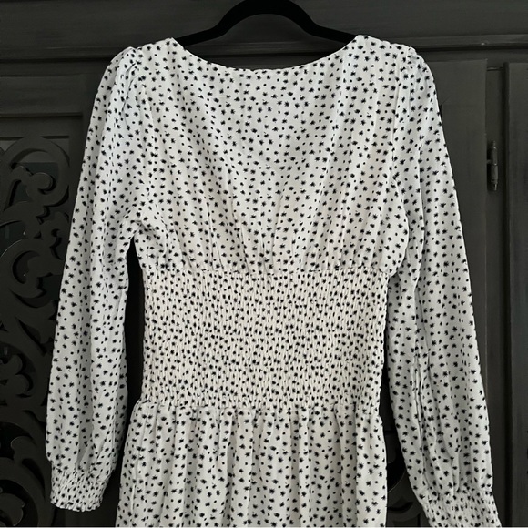 Princess Polly white navy blue floral dress - Picture 7 of 10